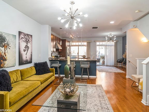 4th image of 101 N Euclid Ave APT 26