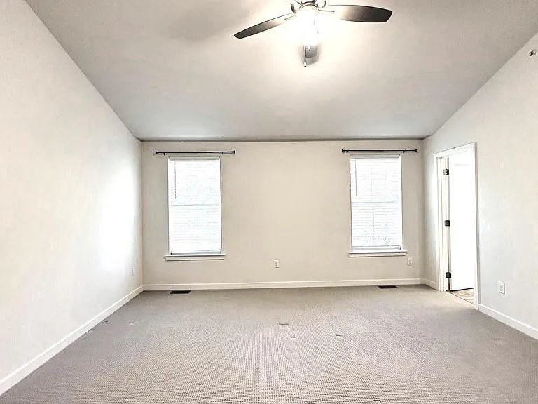 229 Wynstone Ct — Photo 20