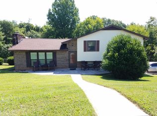800 James Dr, Lenoir City, TN 37772