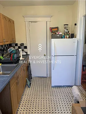 Rented by Evergreen Realty & Investments | media 22