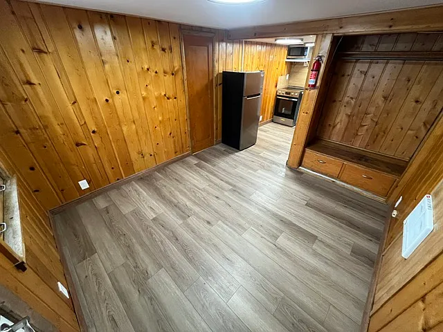 1017 W Spruce St #4 — Photo 3