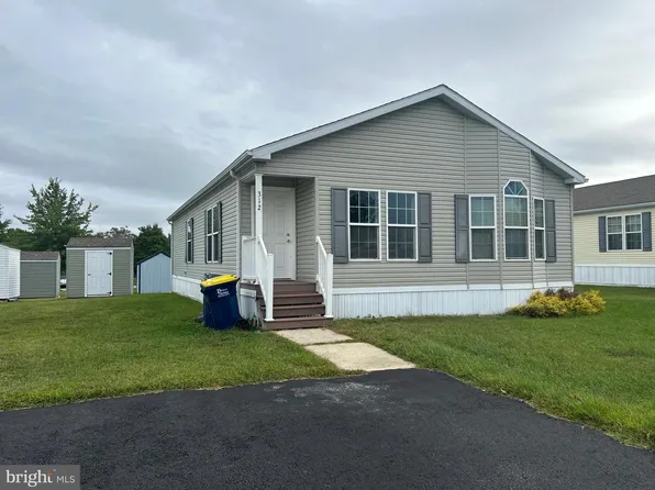 312 Winterset Rd, Garnet Valley, PA 19060