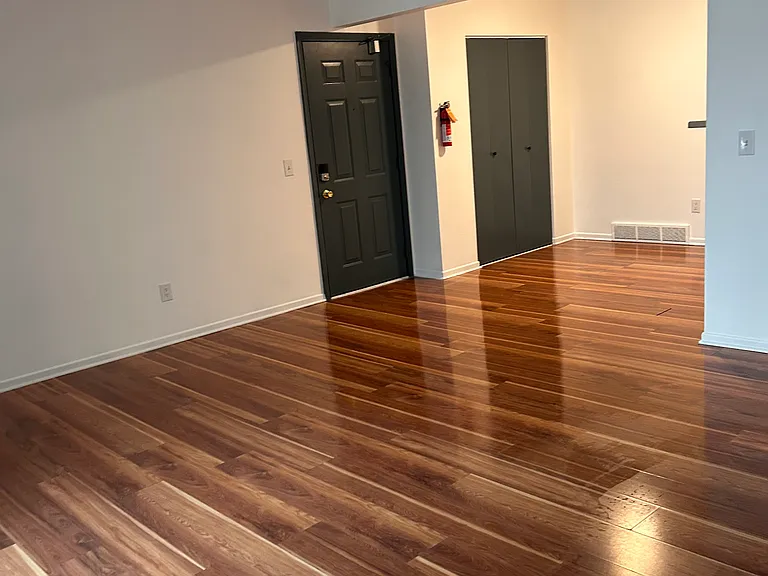628 Whites Rd #3 — Photo 3