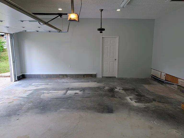 130 Hillside Dr — Photo 41