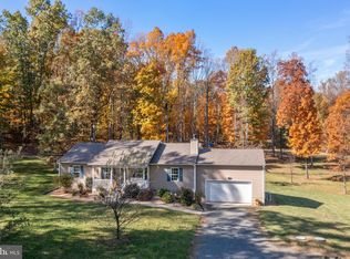 8656 Green Rd, Warrenton, VA 20187