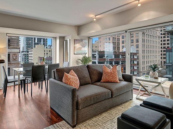 2nd image of 800 Brazos St #17C