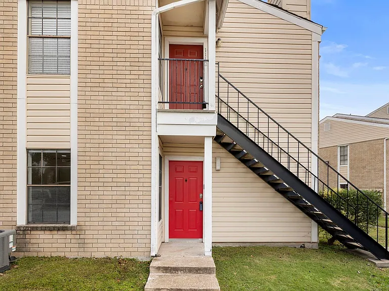 2750 Holly Hall St #1111 — Photo 20