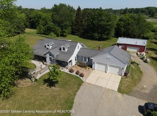 6927 N River Hwy, Grand Ledge, MI 48837