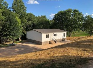 175 Autumn Dr, Given, WV 25245