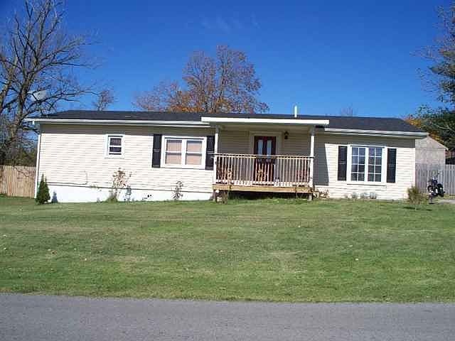 1st image of 613 Alton St