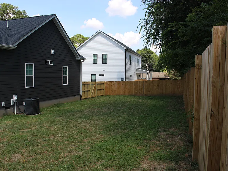 3635 Guess Rd — Photo 56