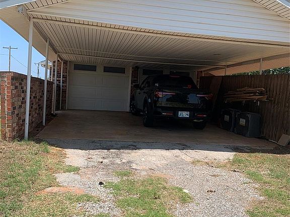 2nd image of 25177 County Street 2660