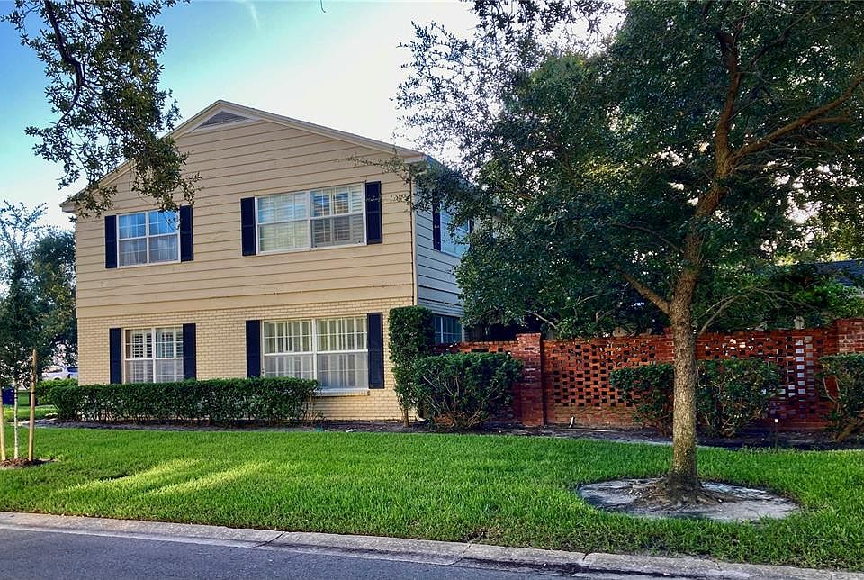 1st image of 4414 W WATROUS AVENUE