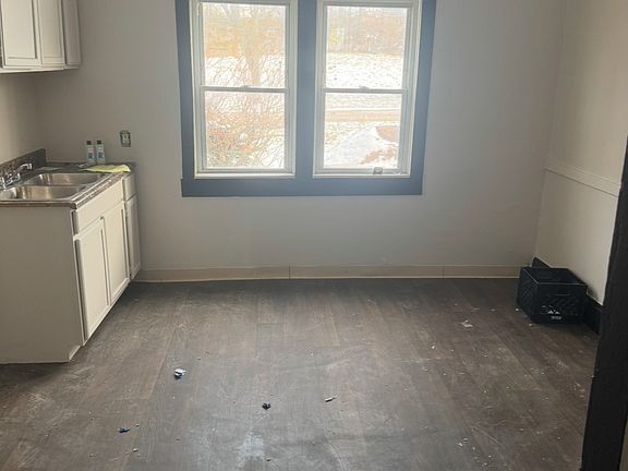 5th image of 10307 Sophia Ave #Dn