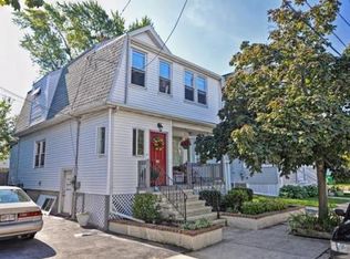 46 Brookings St, Medford, MA 02155
