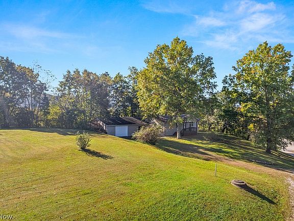 30th image of 58 Rock Ridge Rd