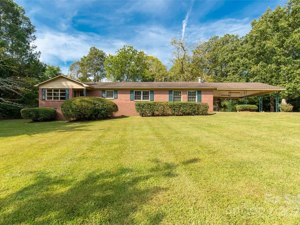 1967 Roland Williams Rd, Lancaster, SC 29720