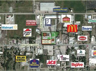 2103-2015 W Burlington Ave, Fairfield, IA 52556