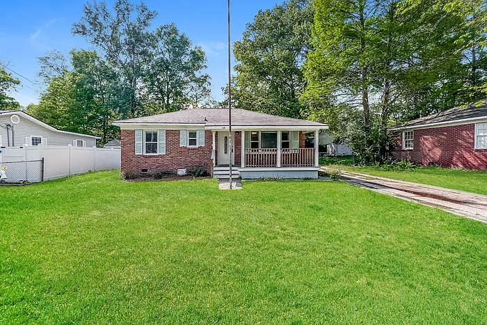 339 Annette Dr