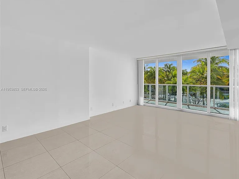 100 Bayview Dr #223 — Photo 14