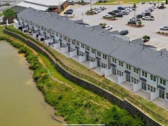 3rd image of 332 Lake Greenwood Blvd #332