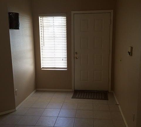 5th image of 3209 W Potter Dr