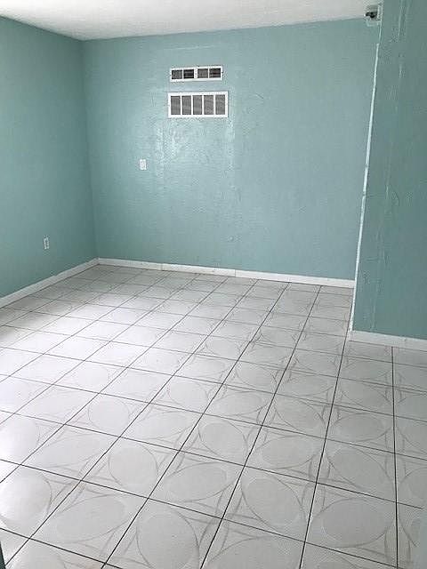 2nd image of 1237 NW 112th St