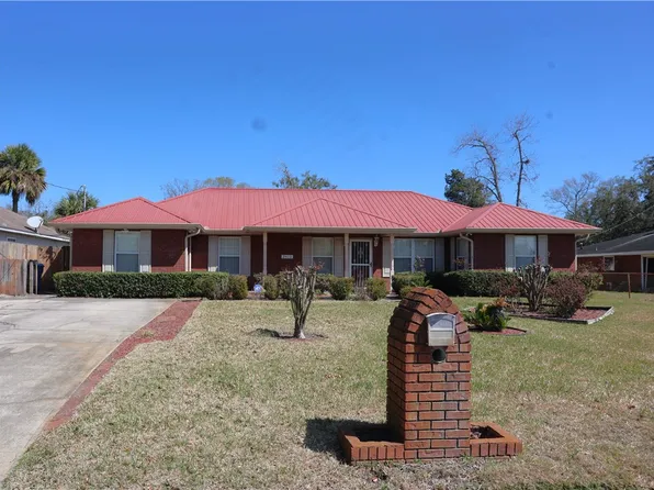 2410 Lee St, Brunswick, GA 31520