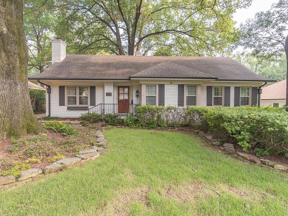 1st image of 3741 N Woodland Dr