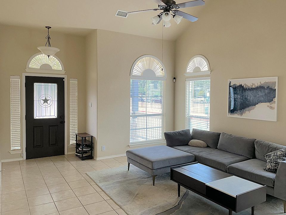 1st image of 8829 White Ibis Dr