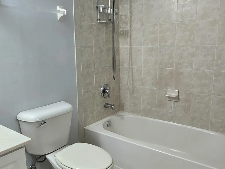 5357 SE Jennings Ln — Photo 11