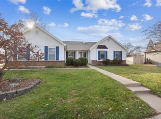 2080 Willow Trl, Saint Charles, MO