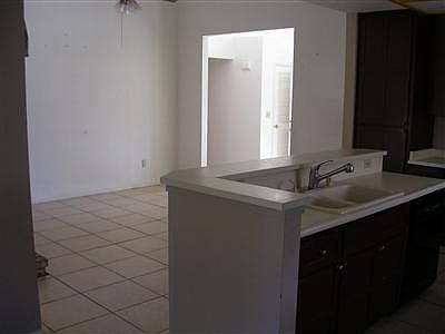 2nd image of 1421 Springdale Dr