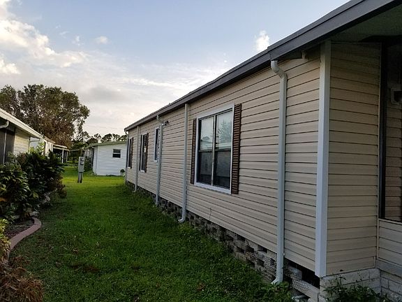 3rd image of 60 Sunset Cir