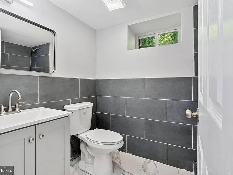 501 Bloomfield Dr — Photo 29