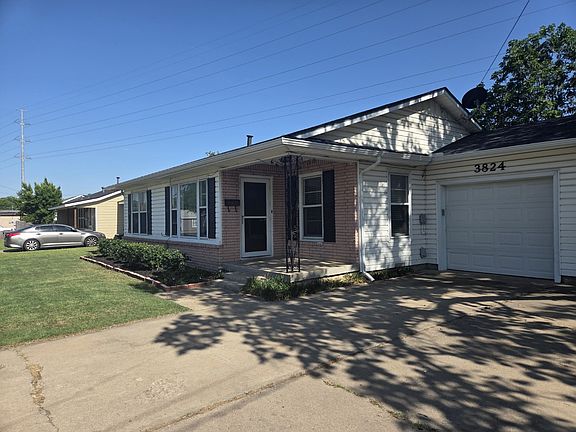 2nd image of 3824 Hollis St