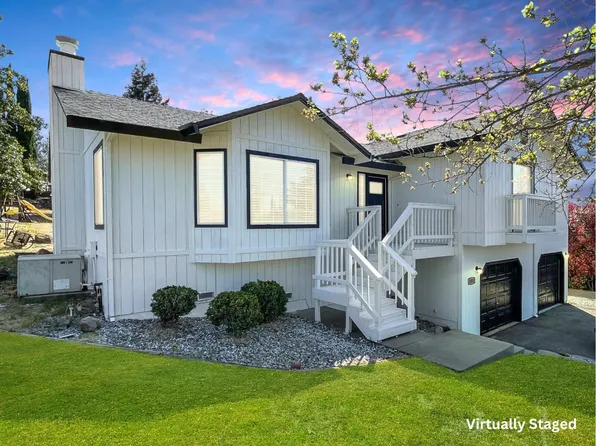 2853 Alhambra Dr, Cameron Park, CA 95682