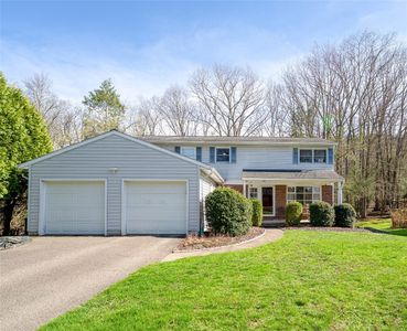 1912 Clover Dr, Vestal, NY, 13850