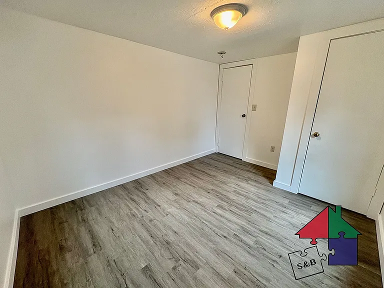 214 Pine St #216 — Photo 17