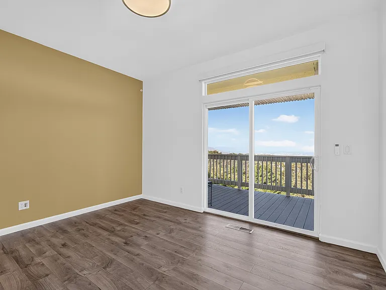 208 Goodwin Dr — Photo 37