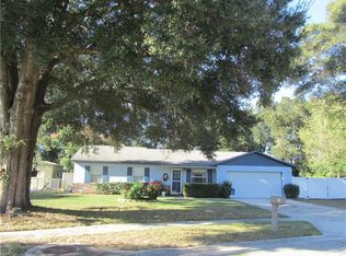 490 Pomona Dr, Apopka, FL 32712