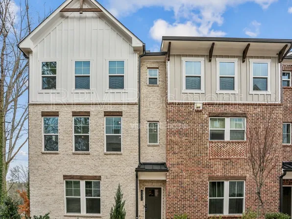 3371 Macaiva Aly, Decatur, GA 30032