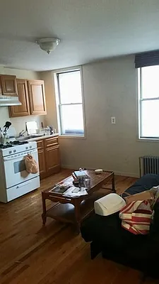 Rented by MCR Realty | media 1