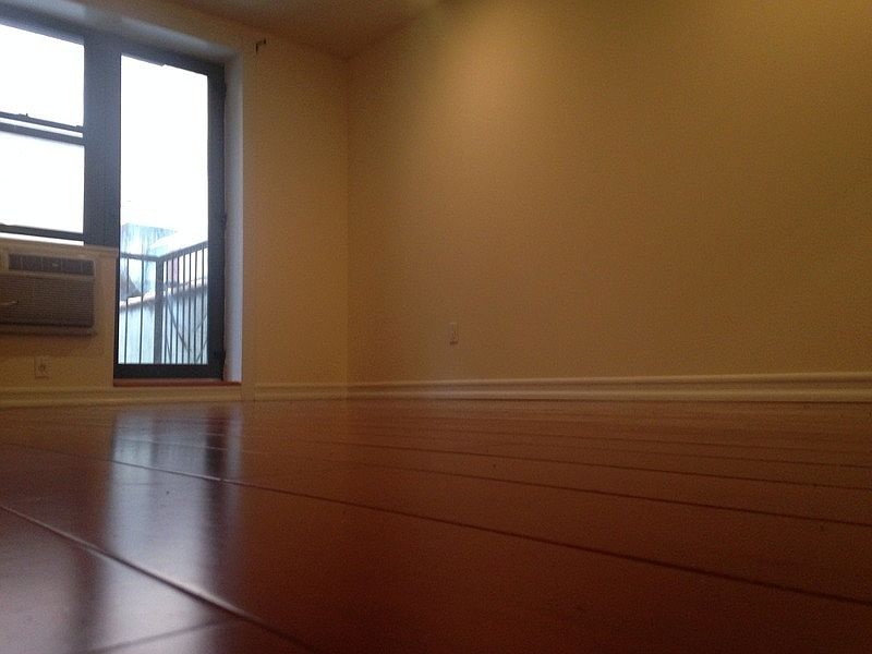 1st image of 231 E 58th St APT 3D