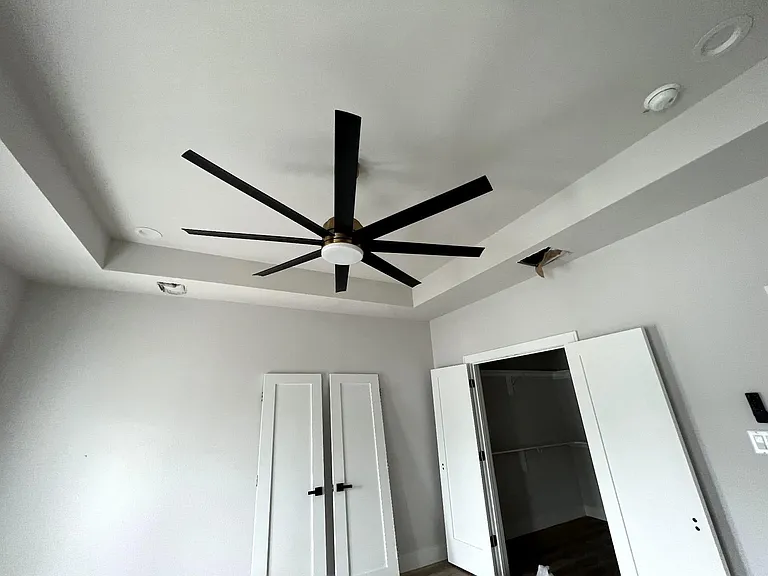 6407 Sidney St — Photo 3