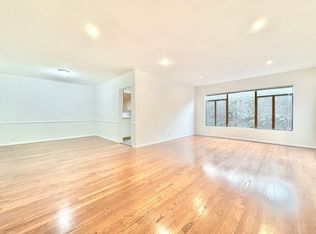 357 S Elm Dr, Beverly Hills, CA 90212