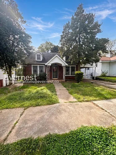 856 N Cameron Ave Photo 1