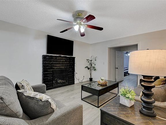 4th image of 5171 Reeder Cir