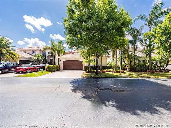 3rd image of 4449 NW 93 Ct
