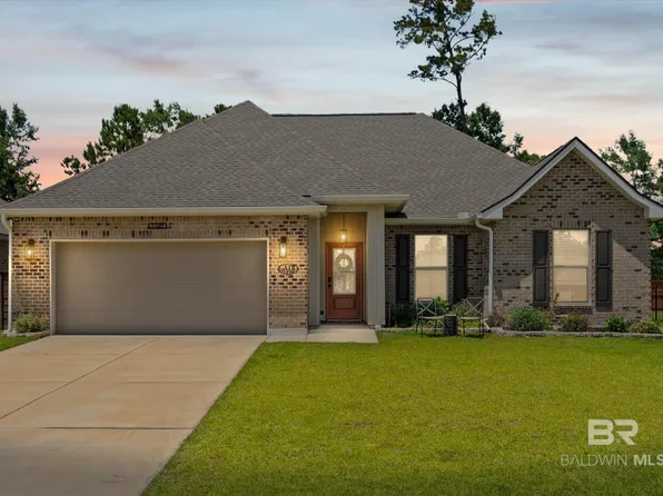 1045 Ruisseau Dr, Foley, AL 36535